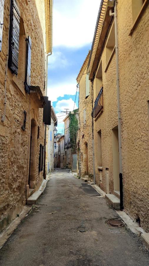 Proche D'Uzes La Terrasse Du Soleil Levant Collias Exterior photo